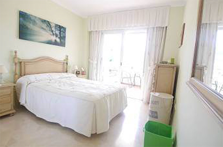  Lejligheder til salg i Calahonda på Costa del Sol - Fremragende bedroom